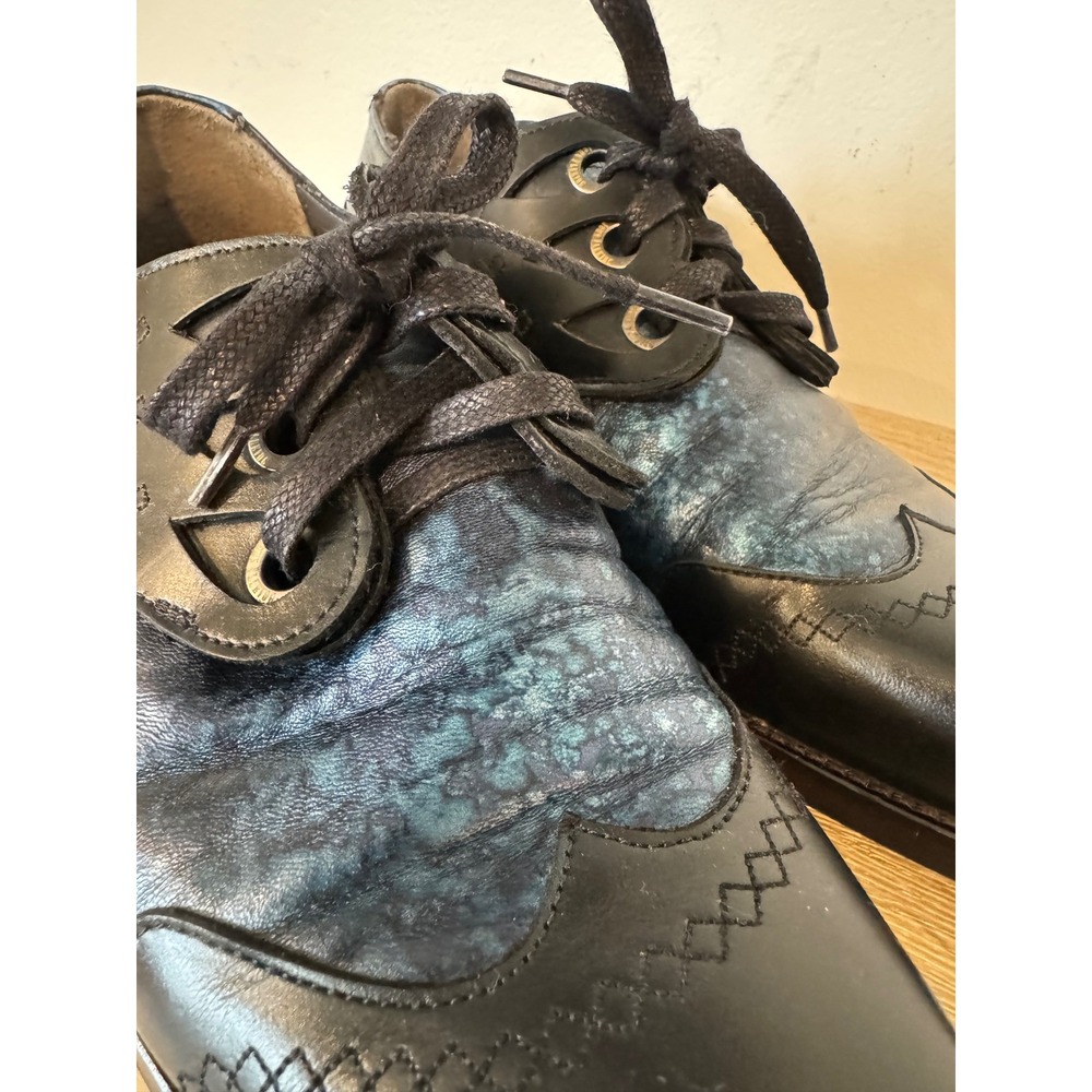 John Fluevog Rufus Magoo Cavalier Scalloped Eyelet Derby Shoes Blue Black Mens 9 - Picture 11 of 13